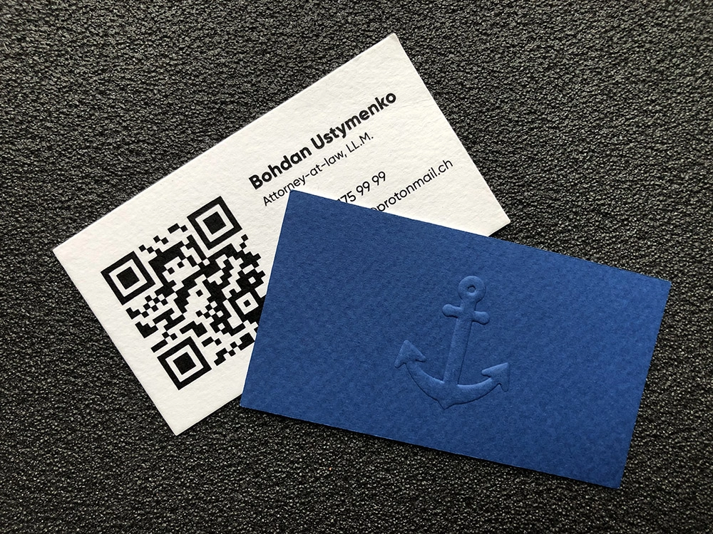 Кашированые визитки с конгревным тиснением