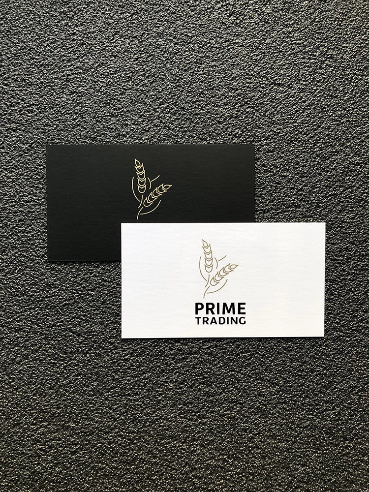 Визитки с печатью золотой краской