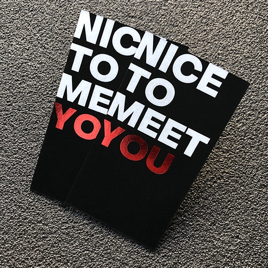 Визитка с тиснением цветной фольгой