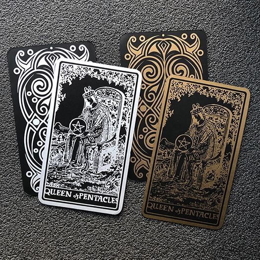 Карты Таро с высечкой